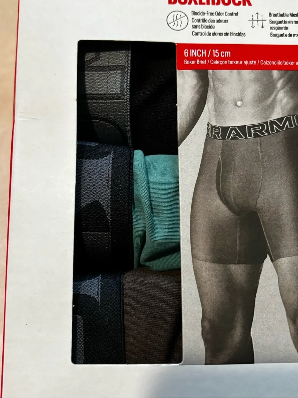 3-pack box of Under Armour Men's Performance Tech 6-in Boxerjocks Sz S (29-31”)